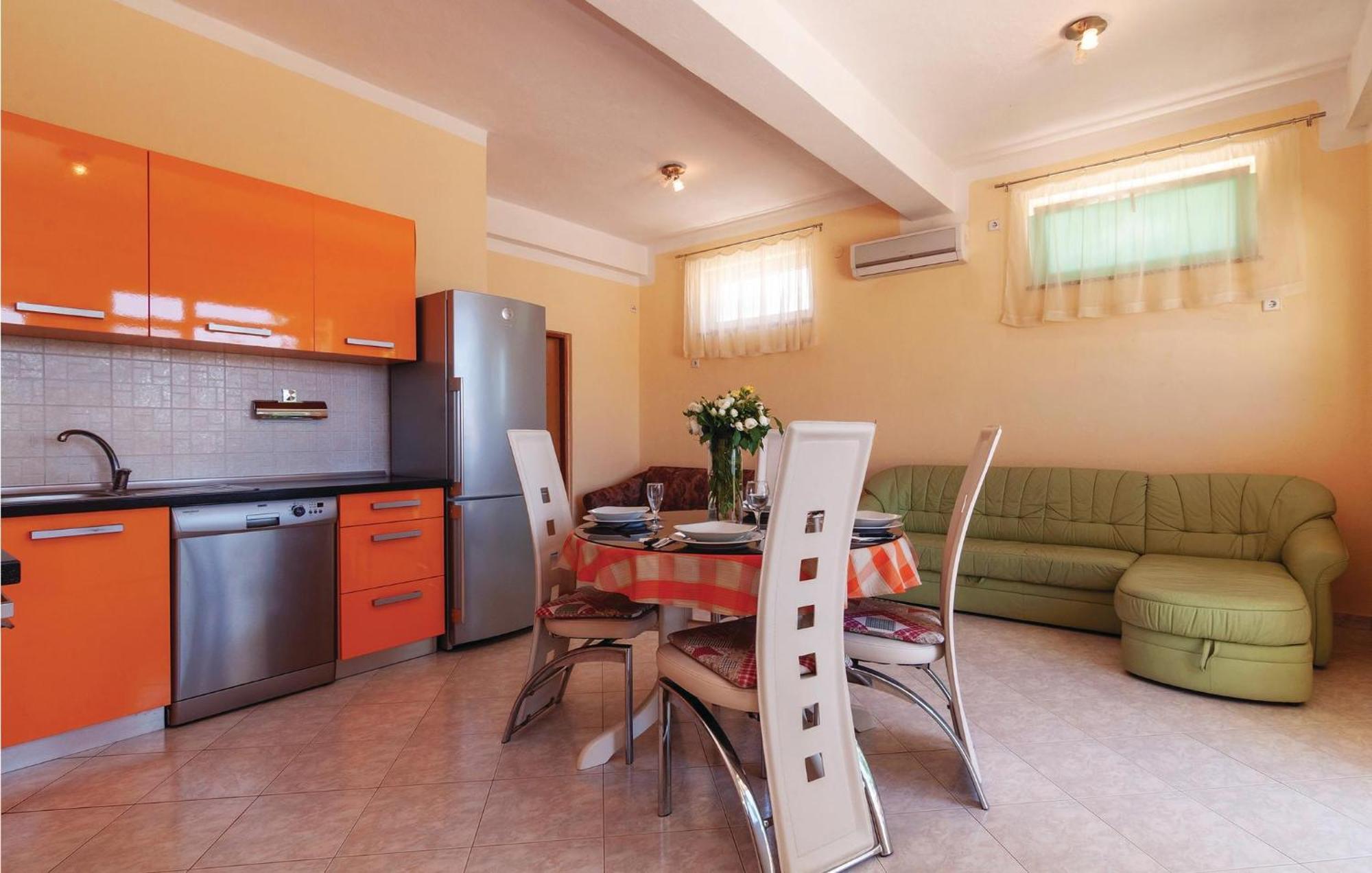 Awesome Apartment In Ribnica-Krusevo With Kitchen Anić Exteriér fotografie